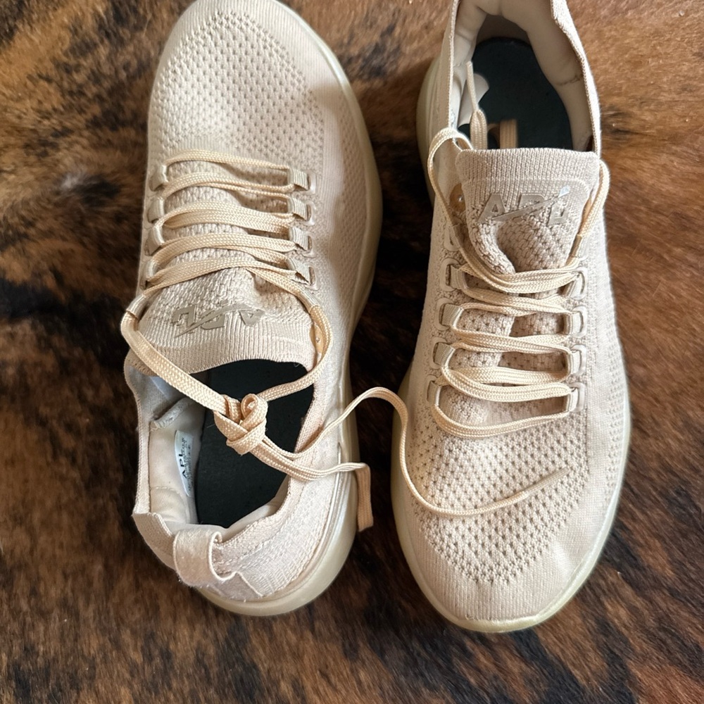 Women's Beige  Knit Sneakers APL size 8 , used